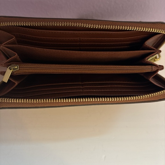 Fossil Tan Leather Wristlet - Picture 6 of 8